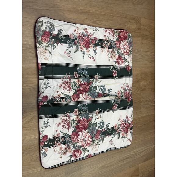 Pair Vintage Croscill Granada Quilted Pillow Shams Standard Roses Stripe Green - Picture 7 of 7